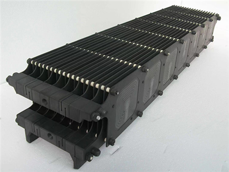 Graphite semiconductor chip